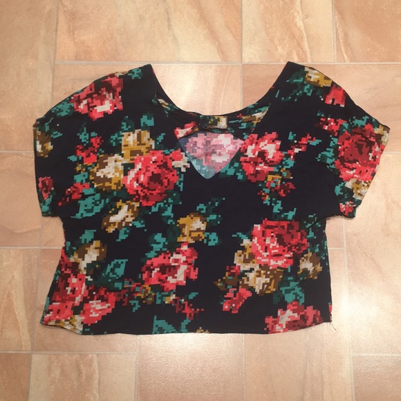 Women's Floral Pixelated Graphic Dark Navy Blue Short Sleeve Crop Top- Bow Back - Picture 5 of 6